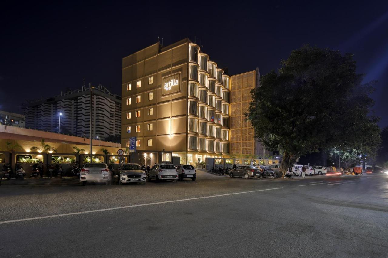 Artilla Inn Ahmedabad Exterior foto